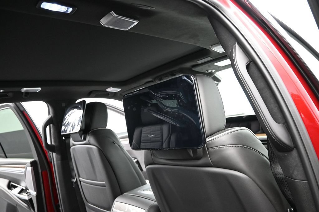 New 2026 Cadillac Escalade Platinum Sport w/ LPO, ONYX Package AWD/4WD image 20