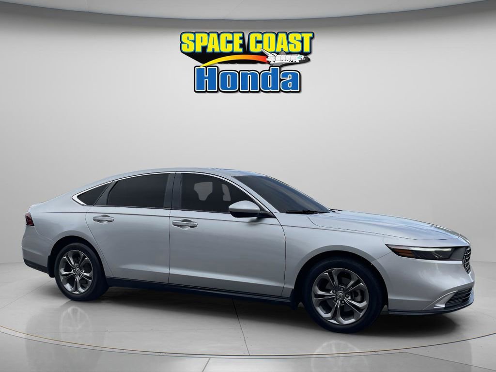 Used 2024 Honda Accord EX image 12