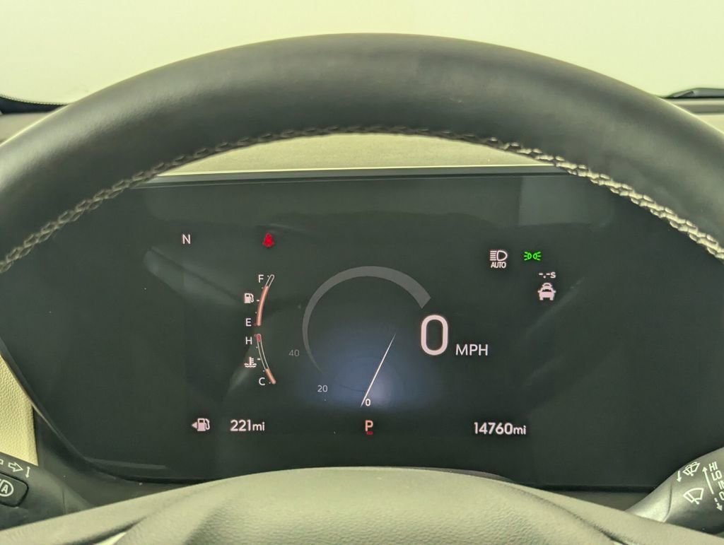 Used 2024 Buick Encore GX Preferred w/ Comfort Package AWD/4WD image 17