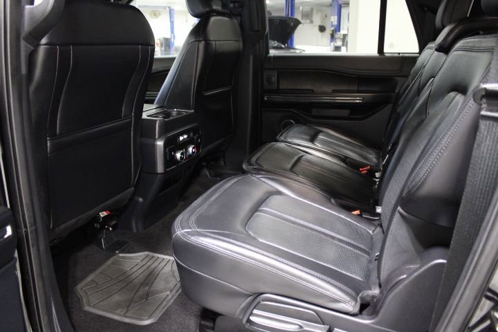 Used 2021 Ford Expedition Max Limited image 24