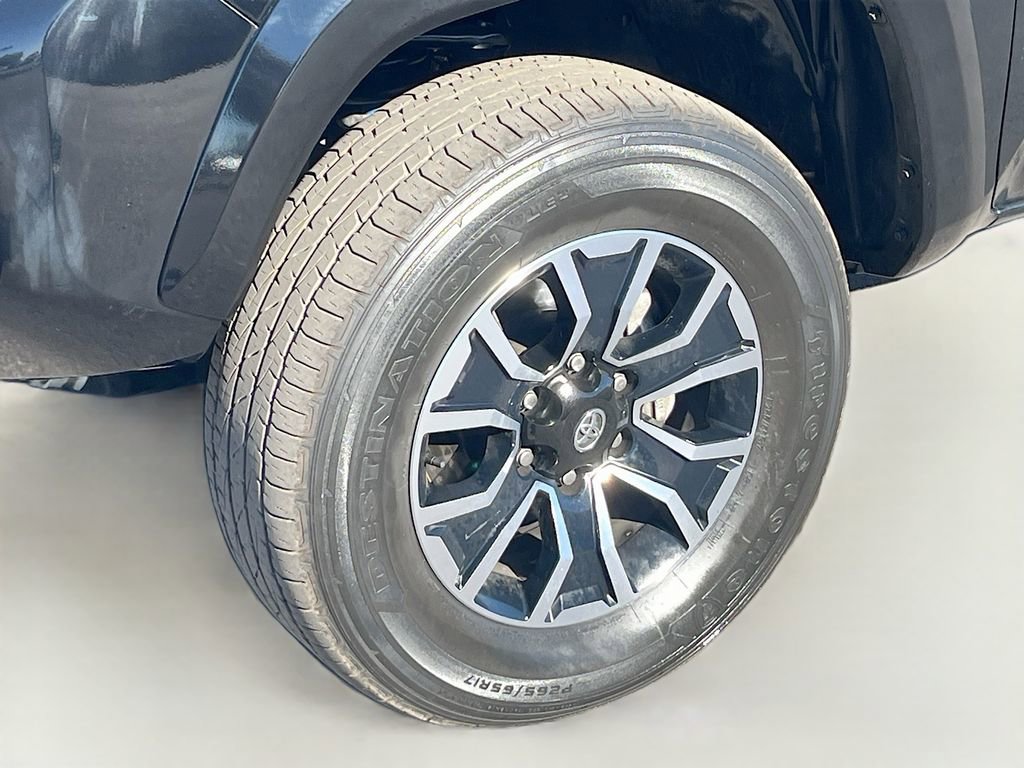 Used 2023 Toyota Tacoma TRD Sport AWD/4WD image 28