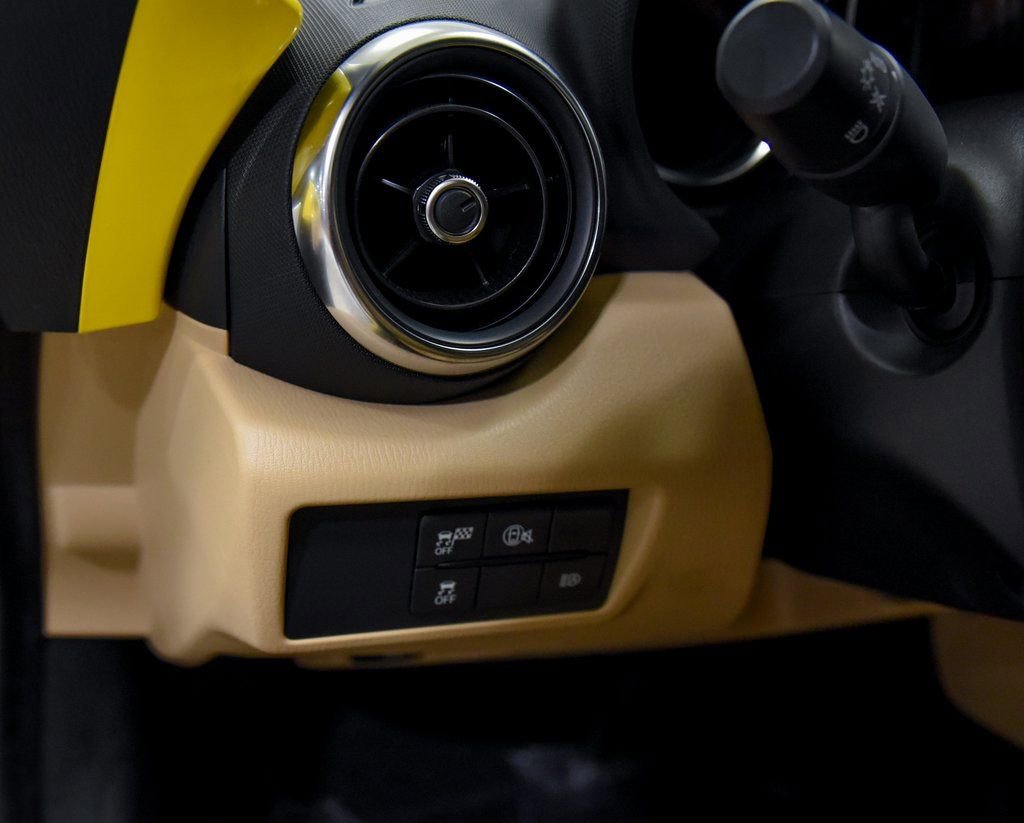 Used 2024 MAZDA MX-5 Miata Grand Touring image 17