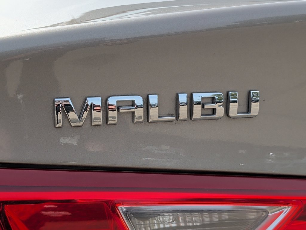 Used 2025 Chevrolet Malibu LT FWD image 41