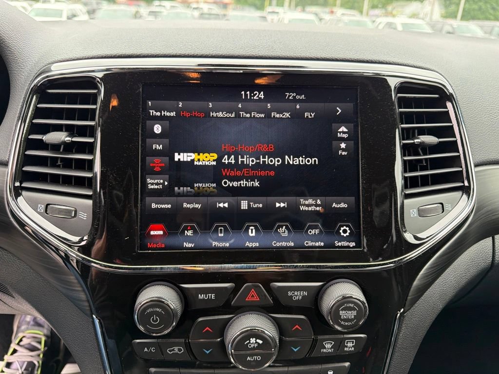Used 2021 Jeep Grand Cherokee Laredo X AWD/4WD image 26