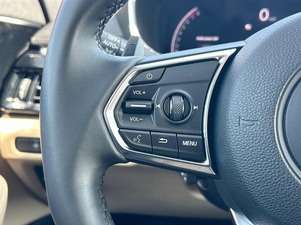 Used 2025 Acura MDX w/ Technology Package FWD image 19