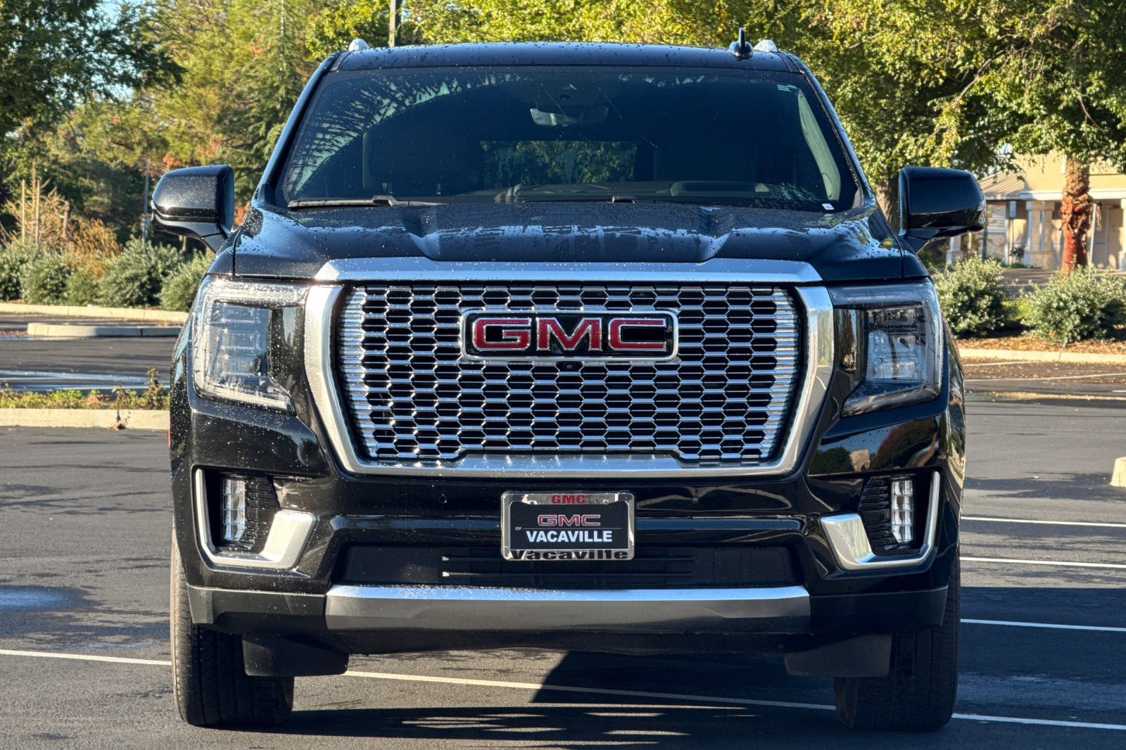 Used 2024 GMC Yukon XL Denali w/ Denali Reserve Package image 10