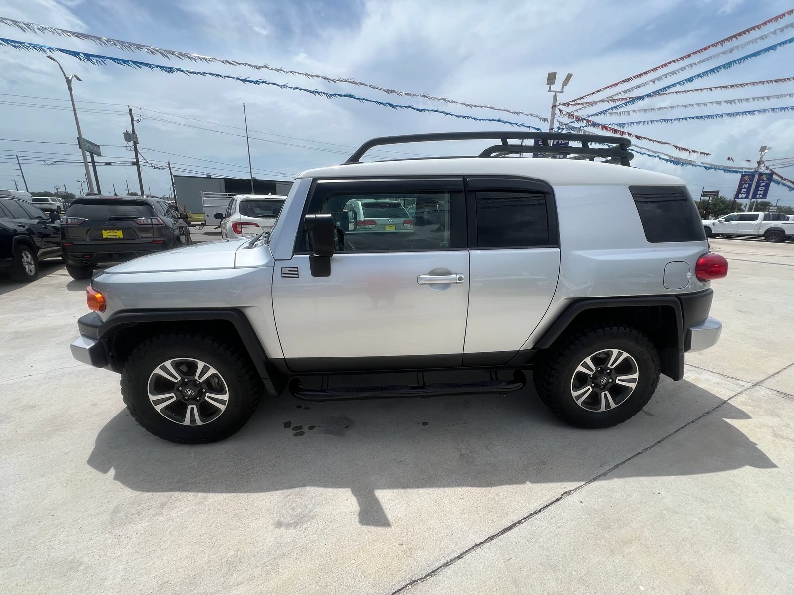 Used 2007 Toyota FJ Cruiser 4WD image 6
