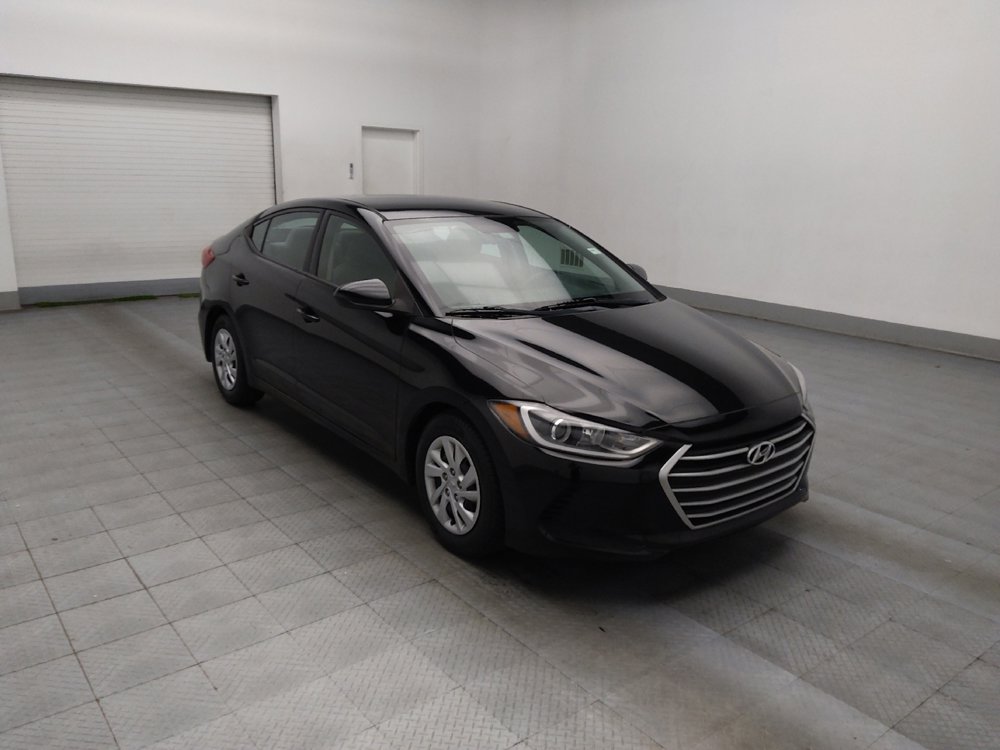 Used 2018 Hyundai Elantra SE w/ Cargo Package image 13