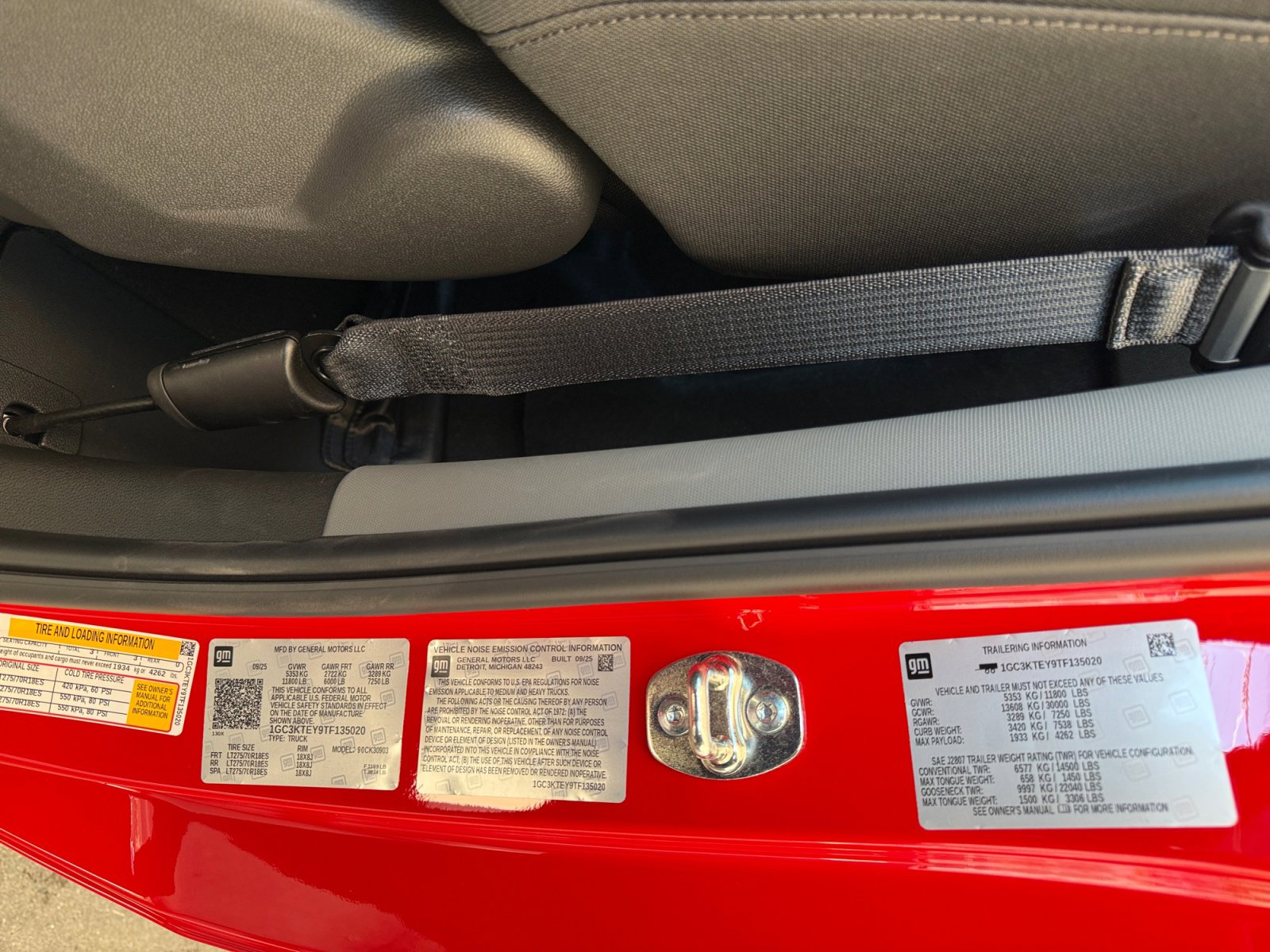 New 2026 Chevrolet Silverado 3500 LT w/ Convenience Package image 29