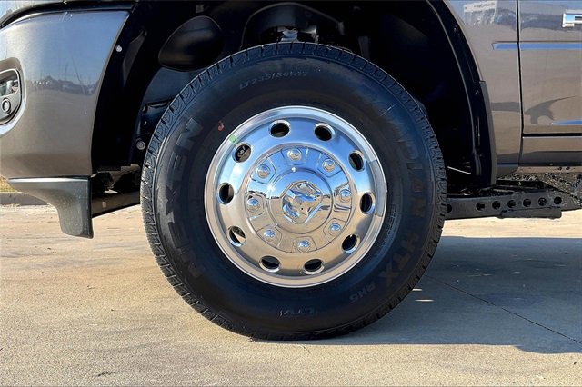 New 2026 RAM 3500 Lone Star image 17