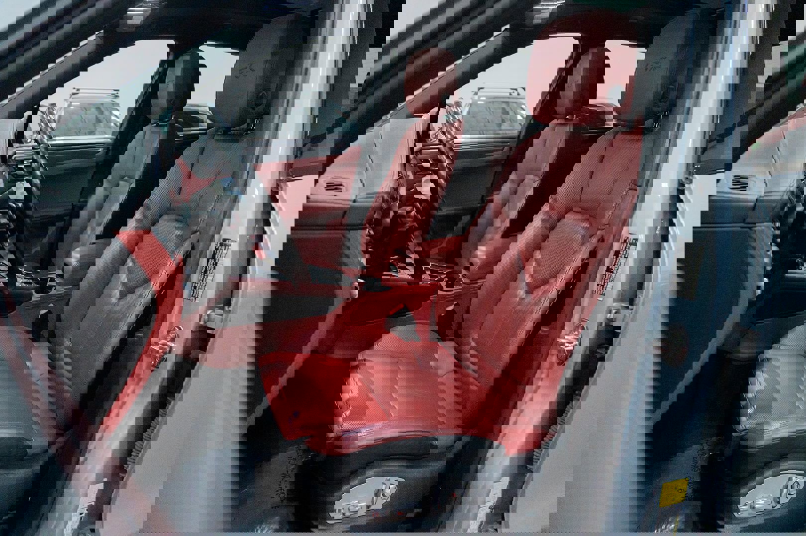 Used 2021 Porsche Macan GTS image 17