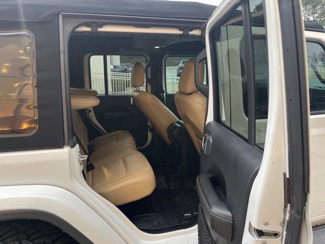 Used 2018 Jeep Wrangler Unlimited Sahara image 33
