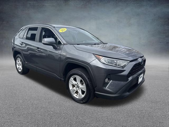 Used 2021 Toyota RAV4 XLE image 4