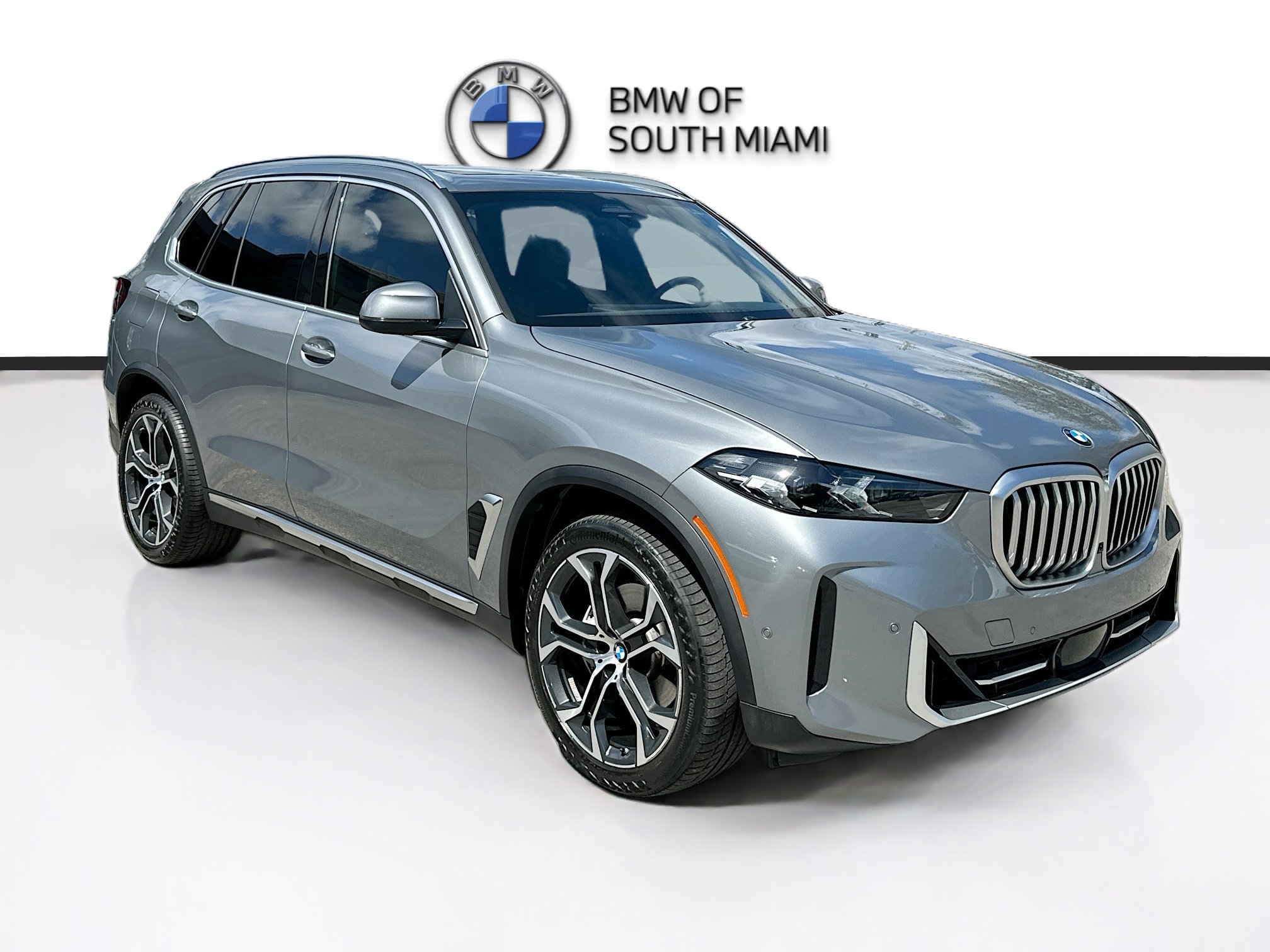 Certified 2024 BMW X5 sDrive40i image 1