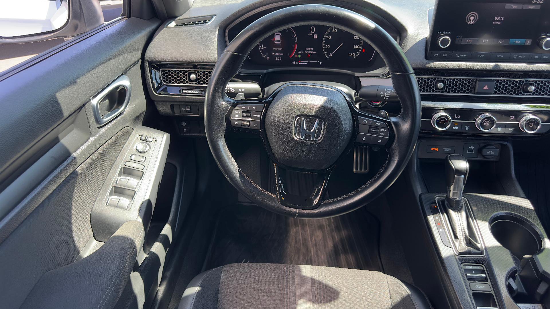 Used 2022 Honda Civic Sport image 9