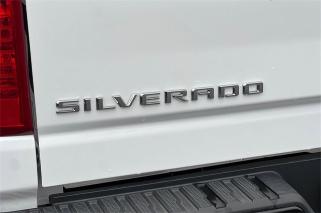 Used 2025 Chevrolet Silverado 2500 Custom w/ Custom Value Package image 36