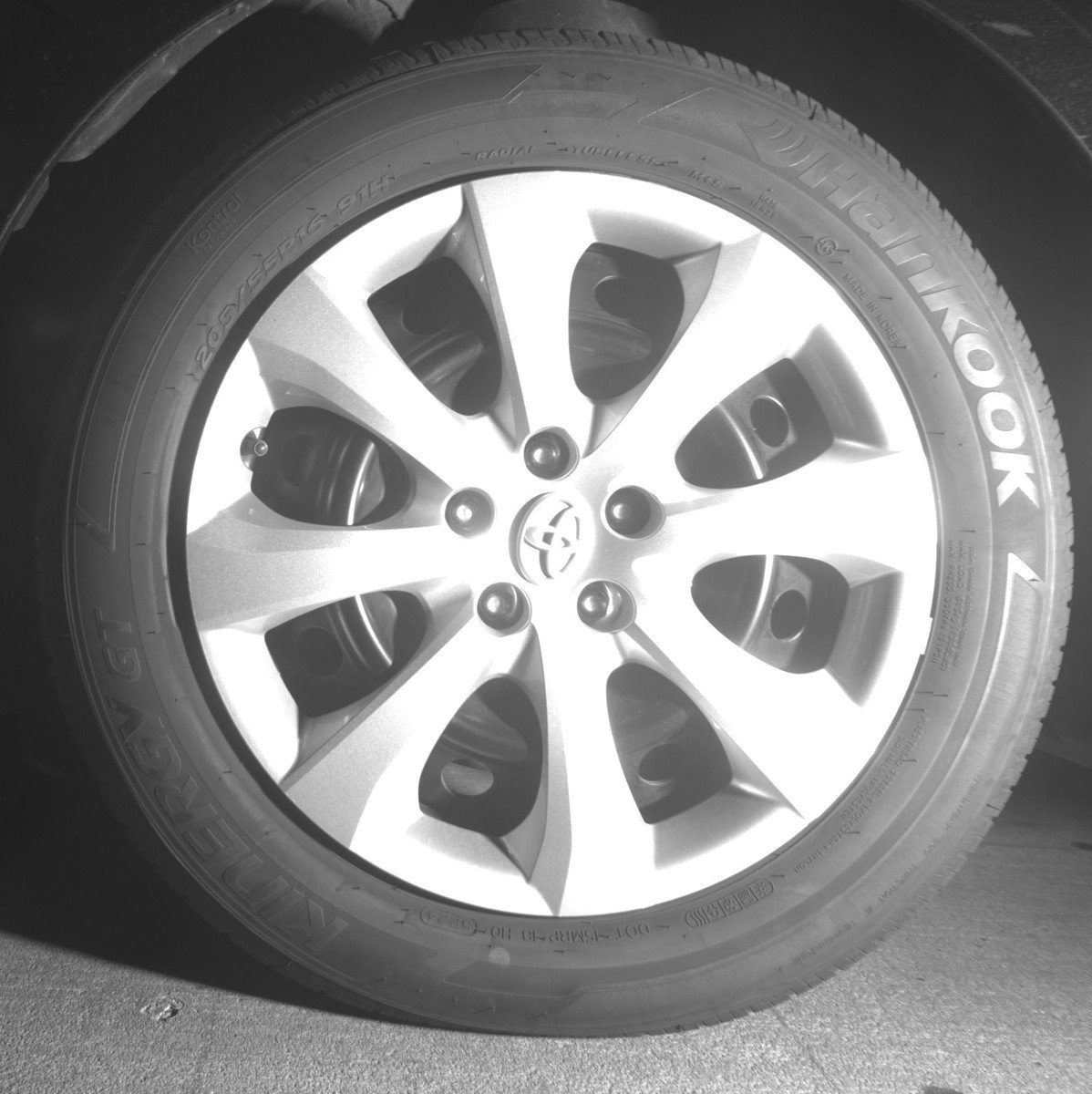 Used 2025 Toyota Corolla LE FWD image 12