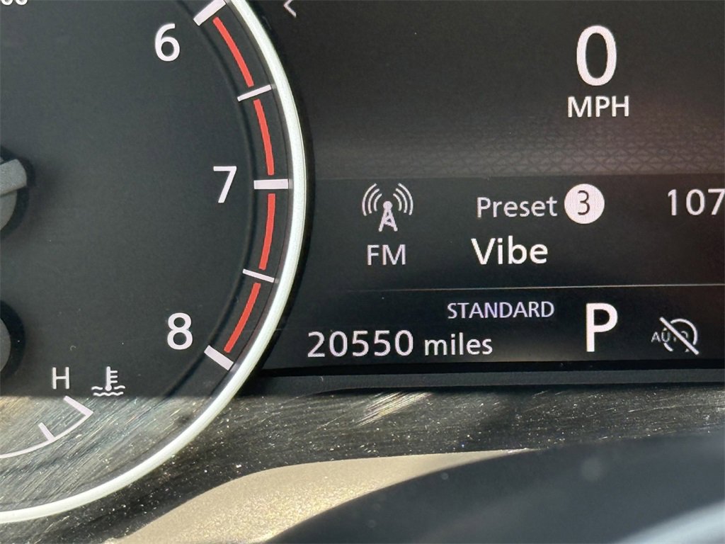 Used 2024 Nissan Rogue SV image 20