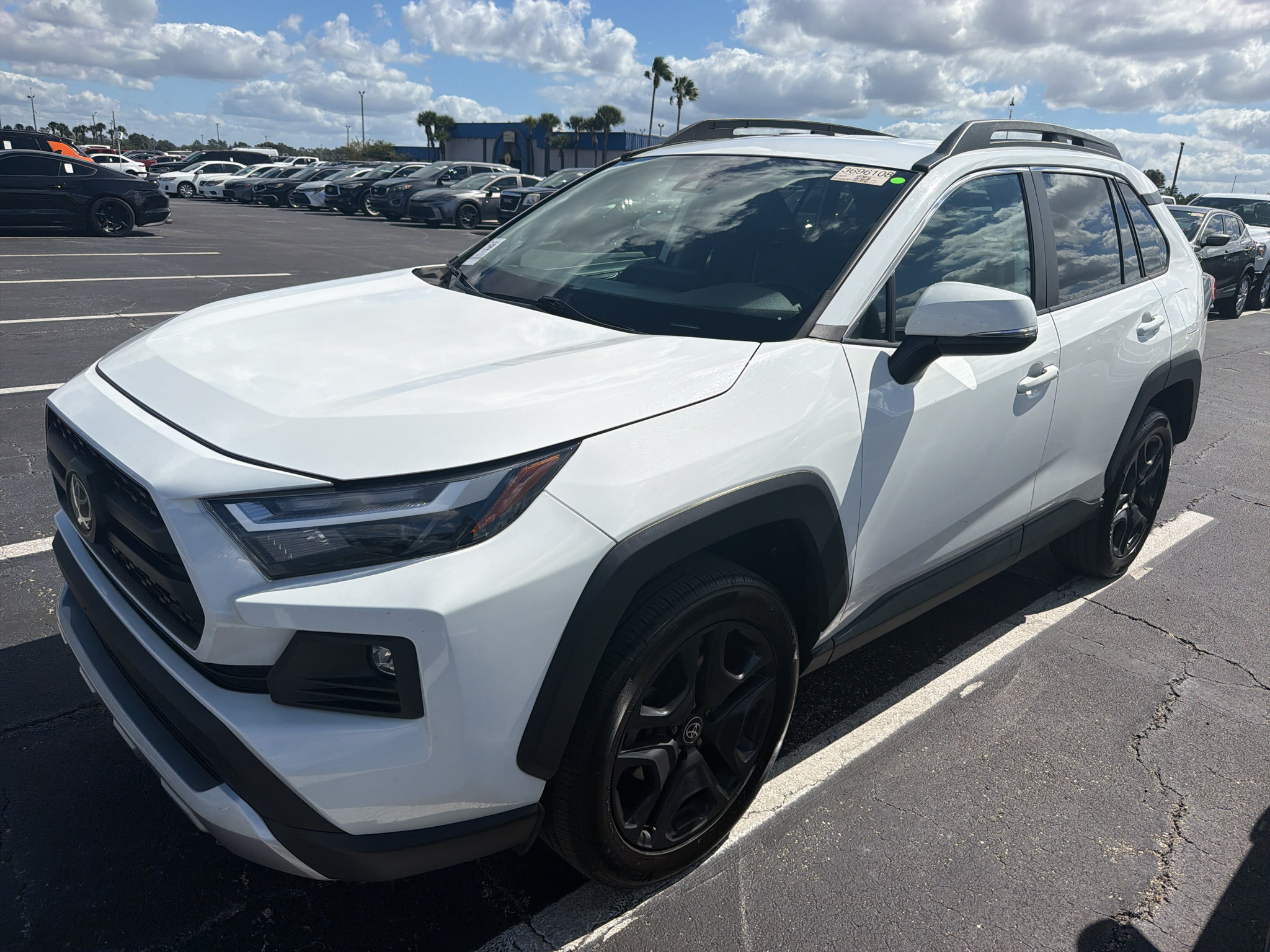 Used 2022 Toyota RAV4 Adventure AWD/4WD image 2
