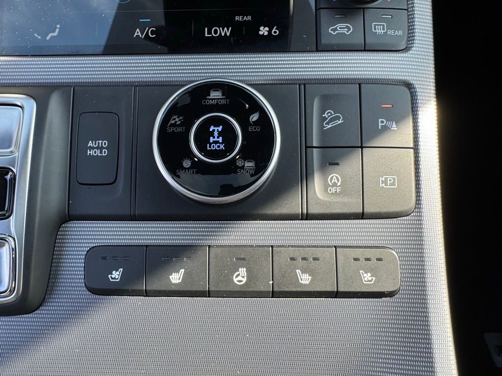 Used 2023 Hyundai Palisade Calligraphy image 28