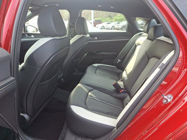 New 2025 Kia K5 GT-Line image 5