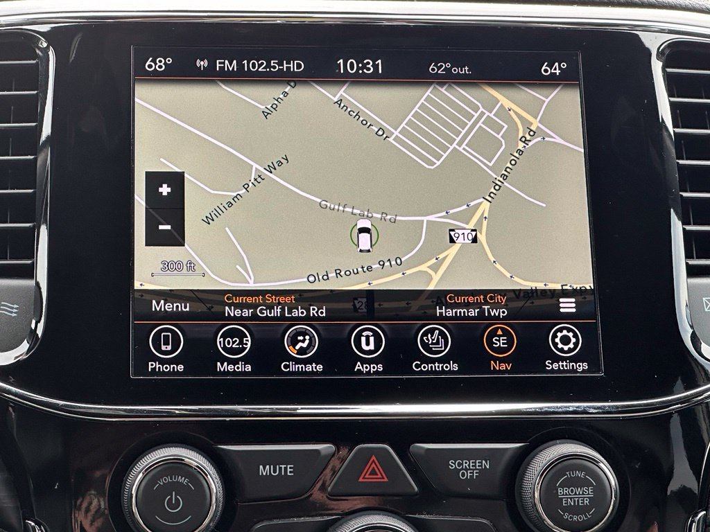 Used 2021 Jeep Grand Cherokee Laredo X AWD/4WD image 14