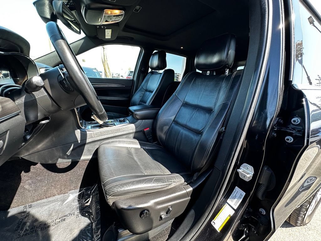 Used 2016 Jeep Grand Cherokee Limited AWD/4WD image 21