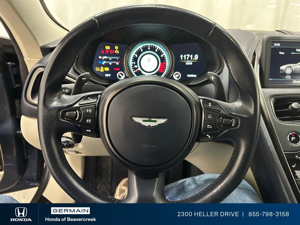 Used 2019 Aston Martin DB11 Coupe image 22