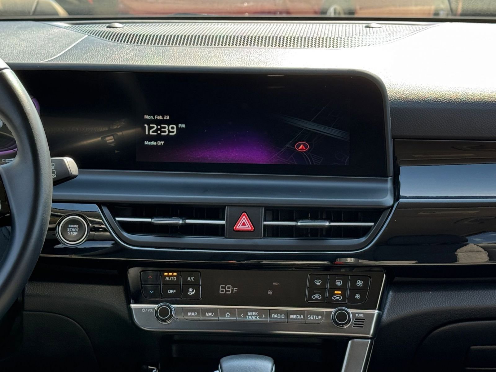 Used 2025 Kia Seltos S image 17