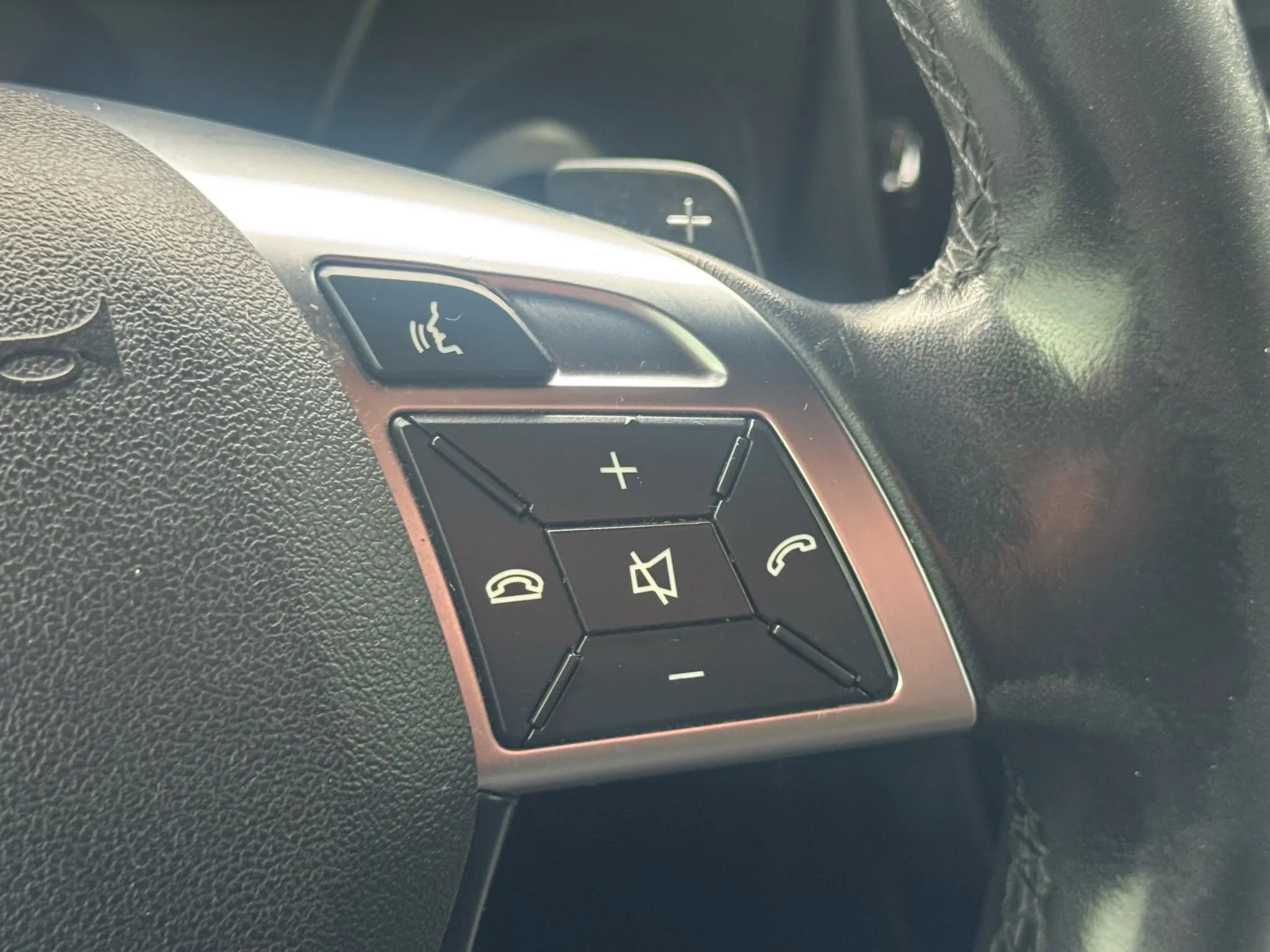 Used 2015 Mercedes-Benz G 63 AMG 4MATIC image 35