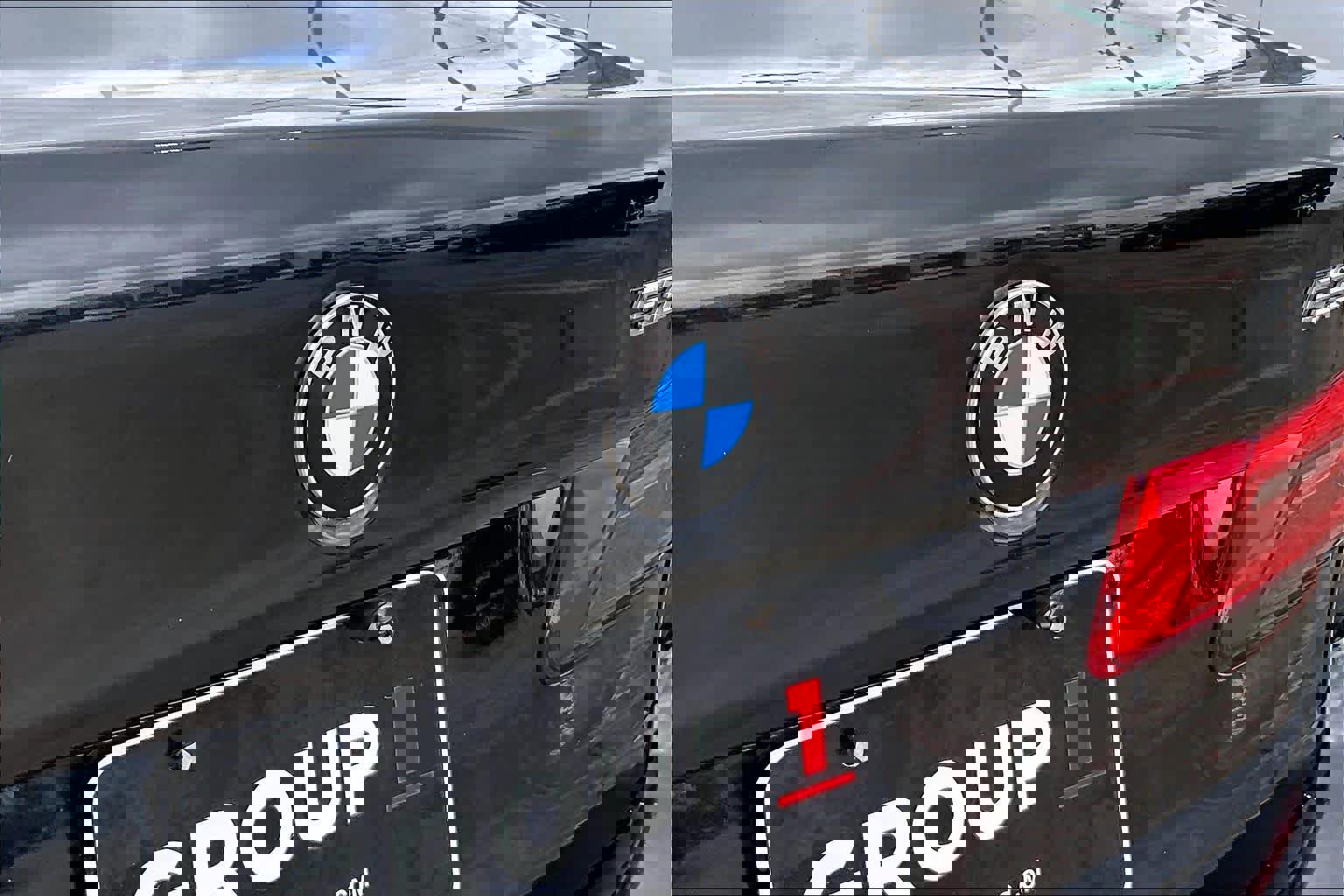 Used 2019 BMW 530i w/ Convenience Package image 30