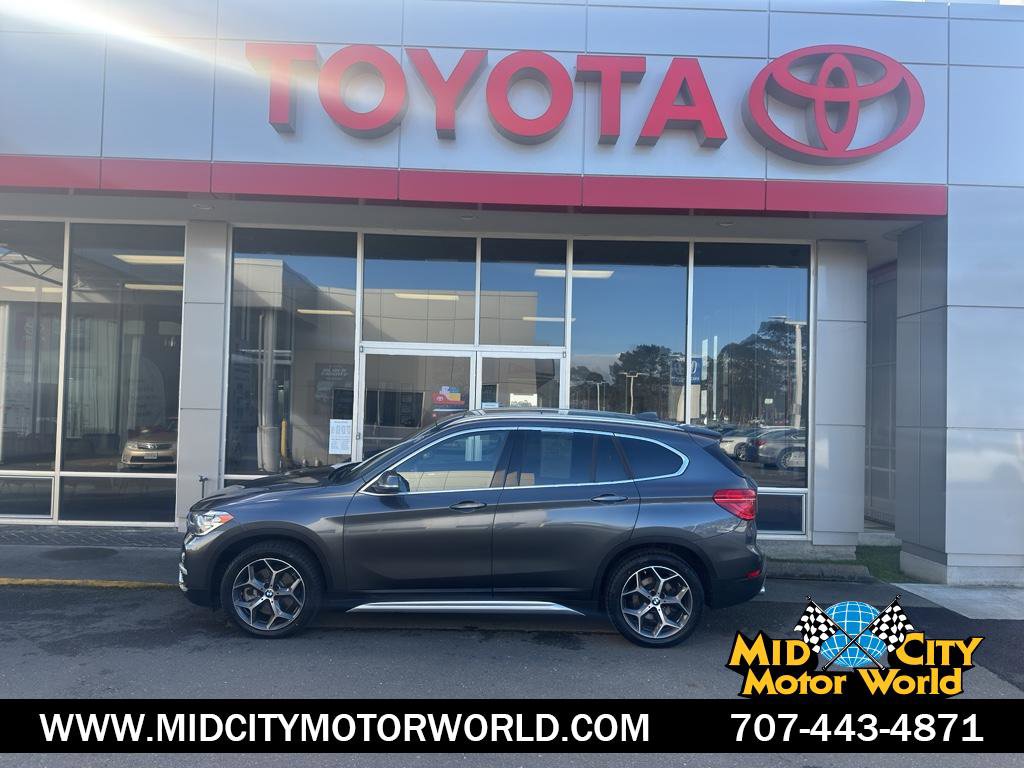 Used 2019 BMW X1 xDrive28i w/ Convenience Package image 1