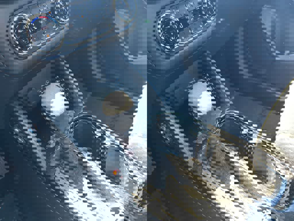 Used 2021 Chevrolet TrailBlazer LT w/ Convenience Package image 17