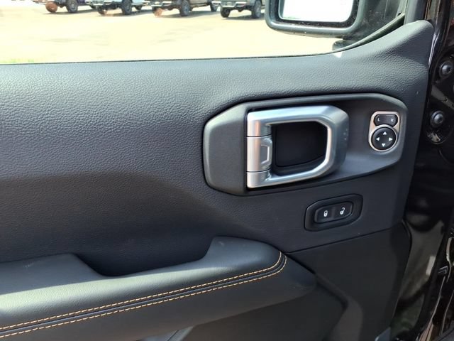New 2026 Jeep Wrangler Unlimited Sahara AWD/4WD image 5