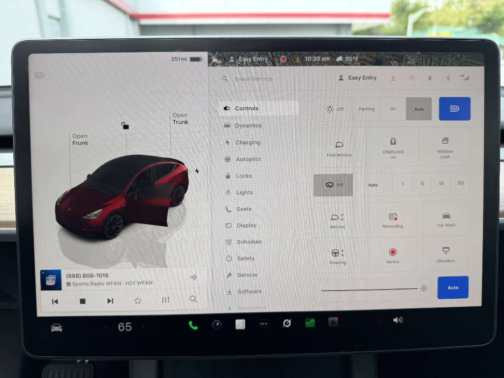 Used 2023 Tesla Model Y Long Range AWD/4WD image 18