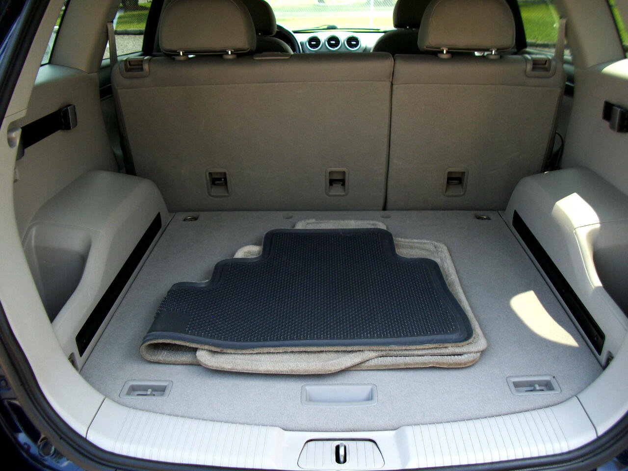 Used 2008 Saturn Vue XR image 13