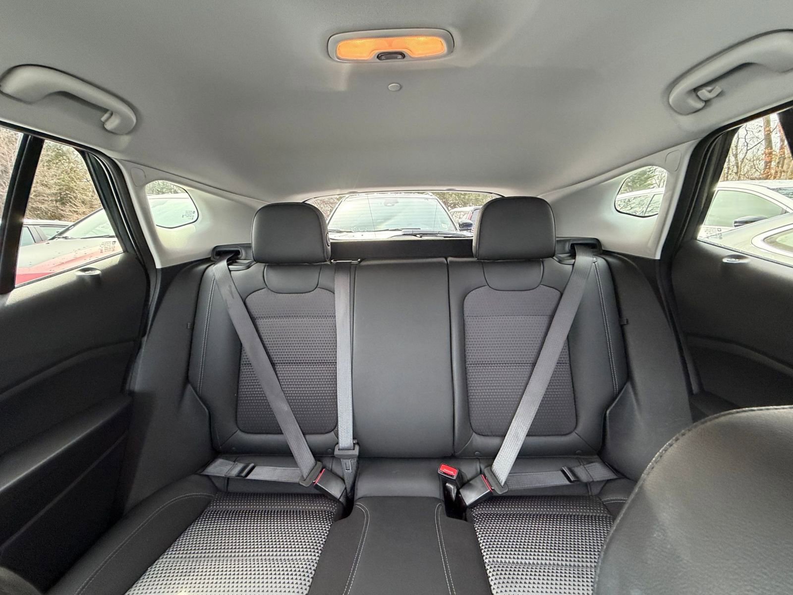 Used 2025 Chevrolet Trax LT image 37