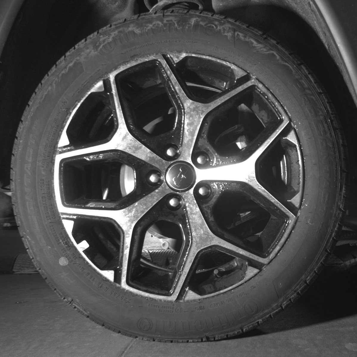 Used 2025 Jeep Compass Limited image 15