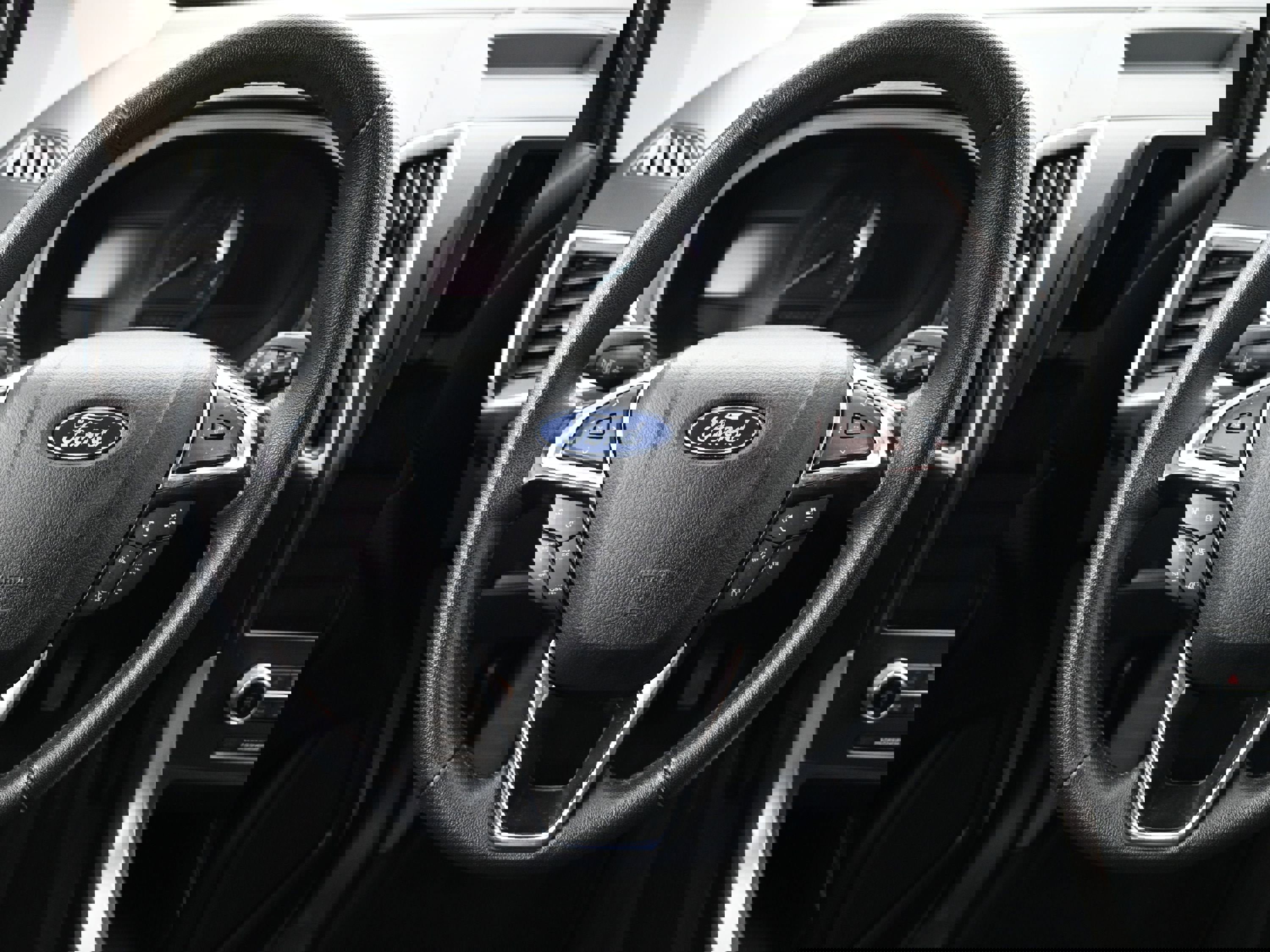 Used 2023 Ford Edge SEL image 63