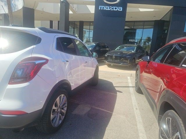 Used 2018 Buick Encore Preferred FWD image 22