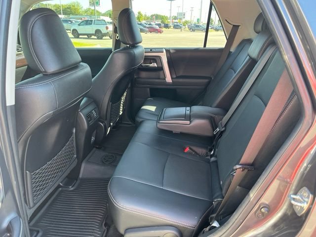 Used 2023 Toyota 4Runner Limited AWD/4WD image 6