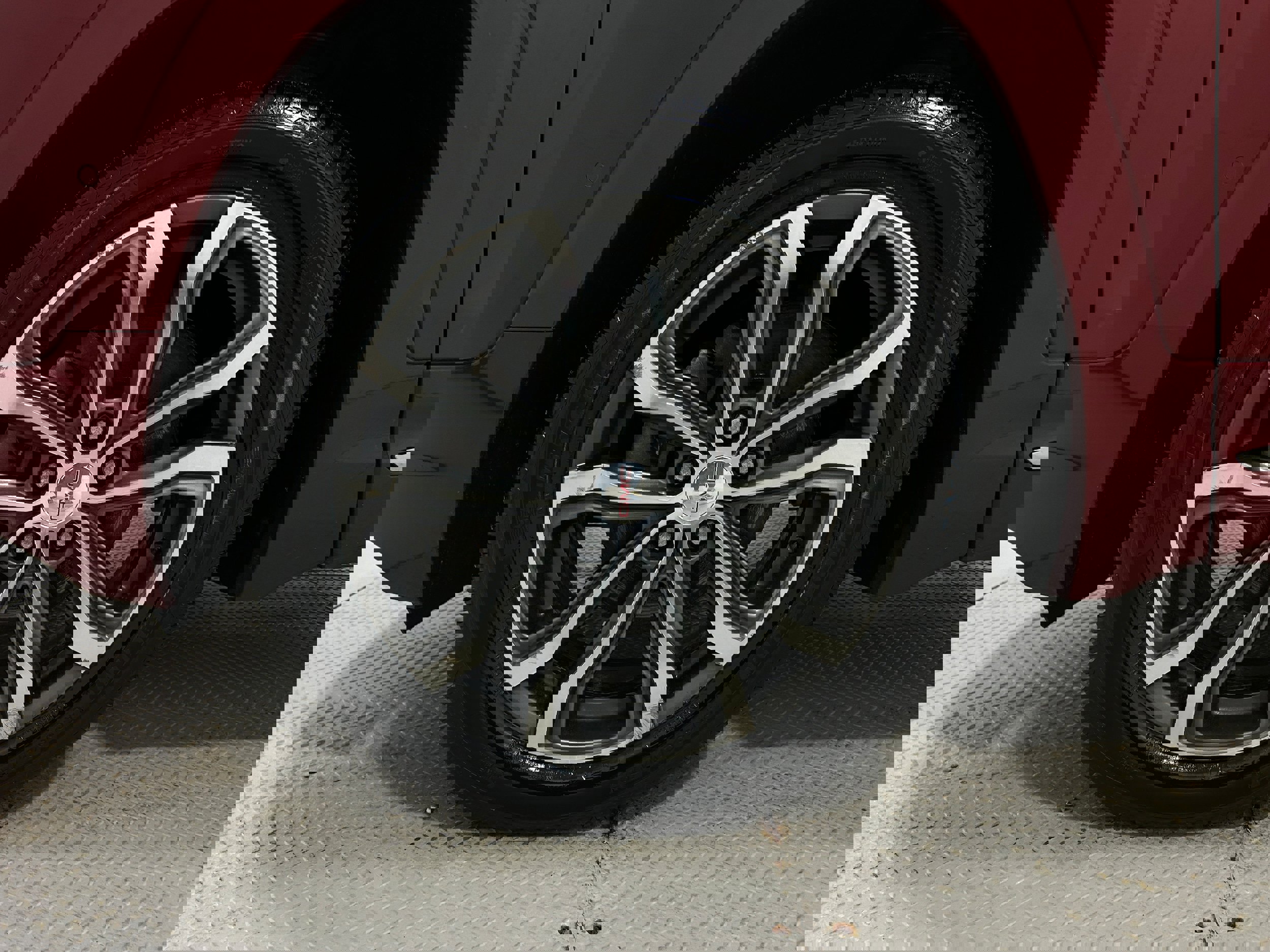 Used 2018 GMC Terrain Denali w/ Advanced Safety Package image 36