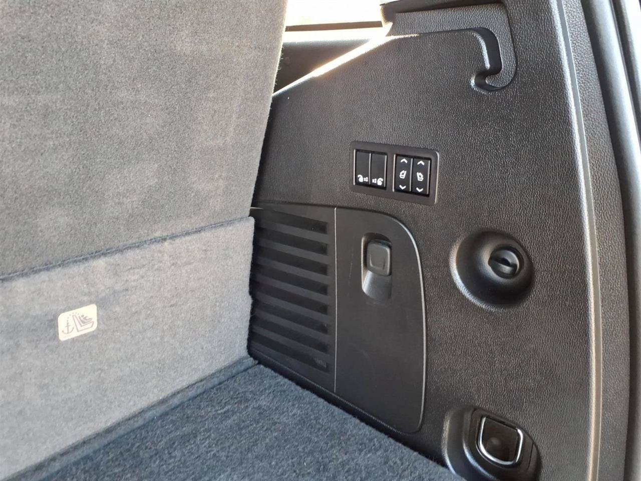 Used 2019 GMC Yukon Denali w/ Denali Ultimate Package AWD/4WD image 7