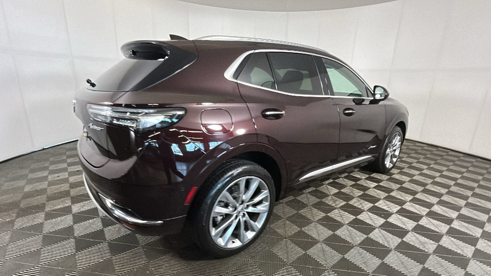 Used 2023 Buick Envision Avenir AWD/4WD video 3