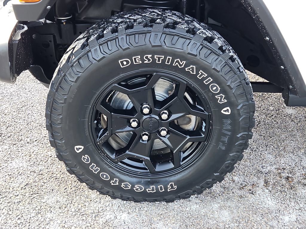 Used 2021 Jeep Gladiator Sport image 7