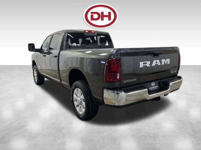 New 2026 RAM 2500 Laramie AWD/4WD image 10