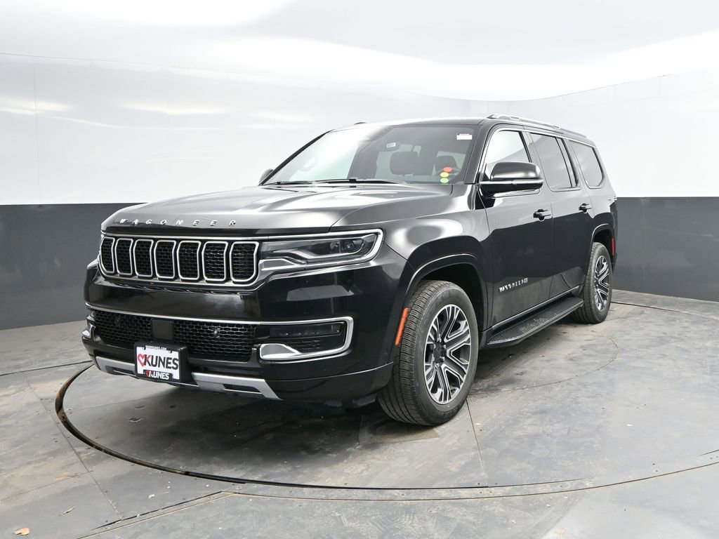 Used 2024 Jeep Wagoneer Series II w/ Flexible Seating Group AWD/4WD image 5