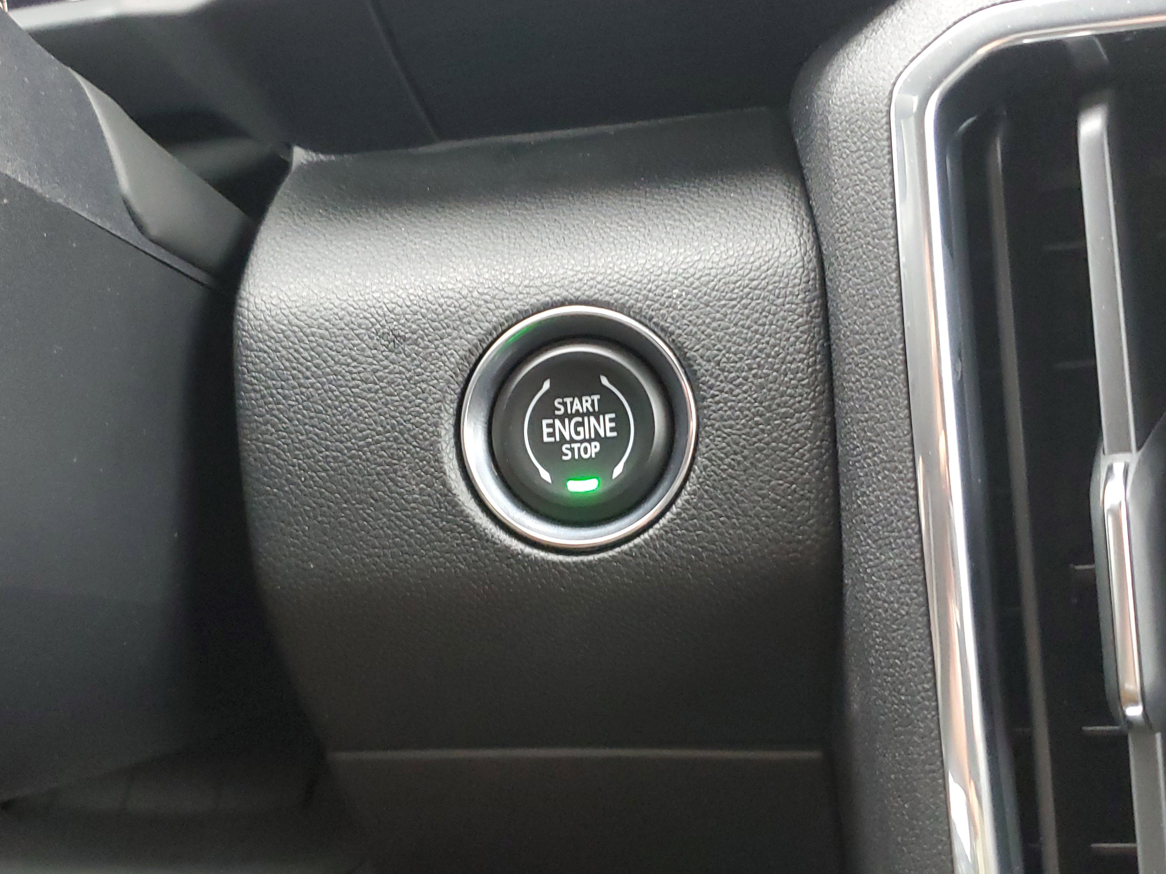 New 2025 GMC Acadia Elevation image 23