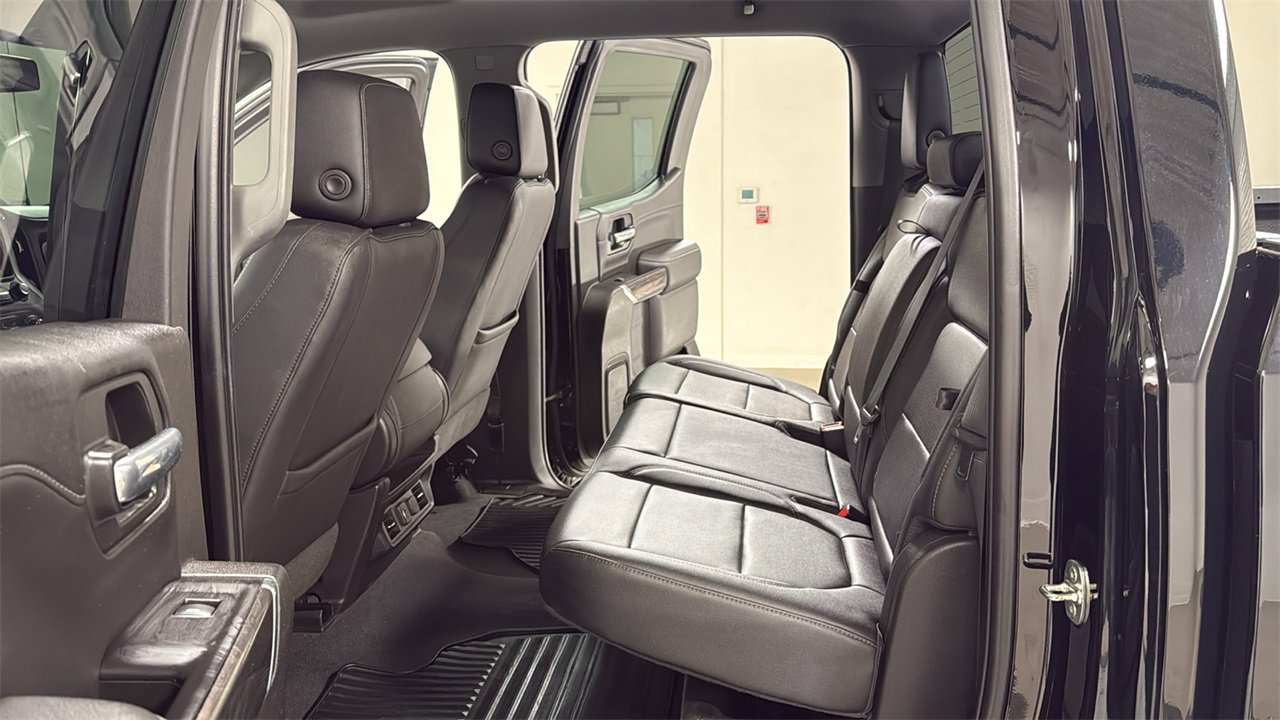 Used 2019 Chevrolet Silverado 1500 LTZ image 15