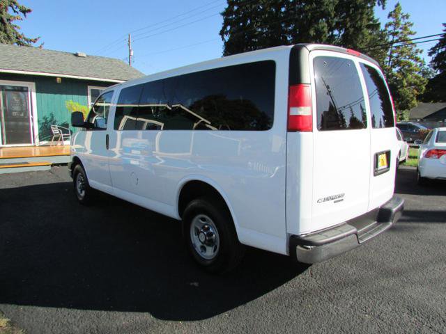 Used 2007 Chevrolet Express 3500 Passenger w/ LT Preferred Equipment Group image 6